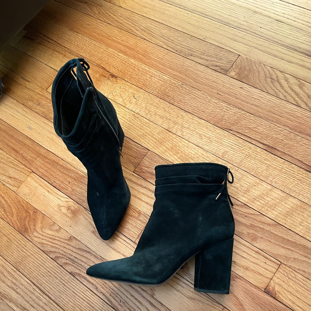 Vince Camuto Salali Suede Draped Cutout Chunky Block Heel western point boot 8.5